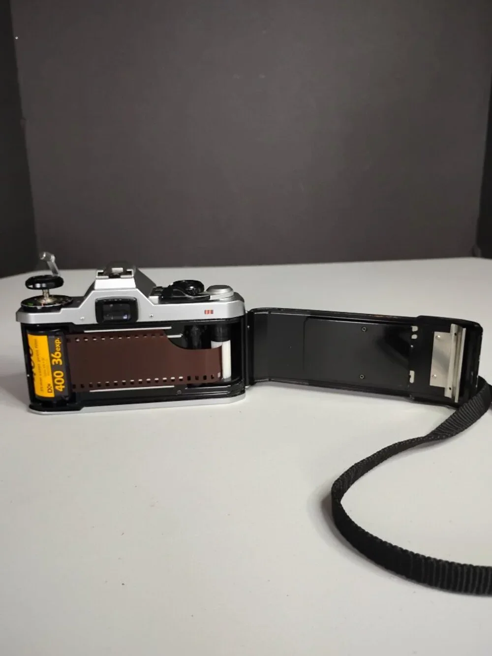 Pentax ME Super 35mm SLR Film Camera – Asahi Pentax Made in Japan